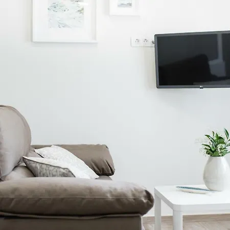 Modern Loft 15m To The Beach Wifi Апартаменты Сан-Августин